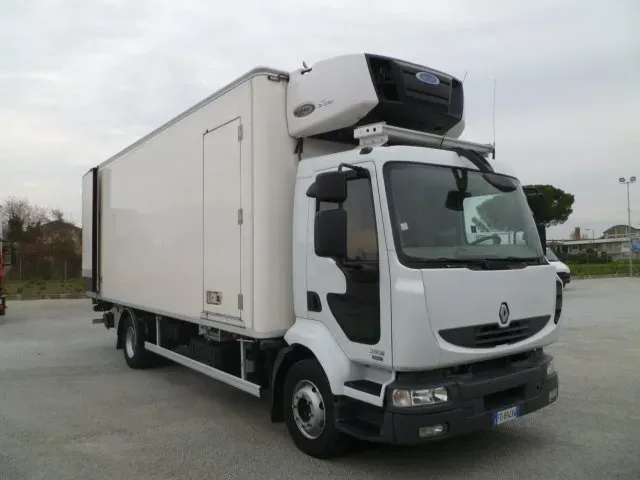 camion frigo usati furgoni frigo usato Milano